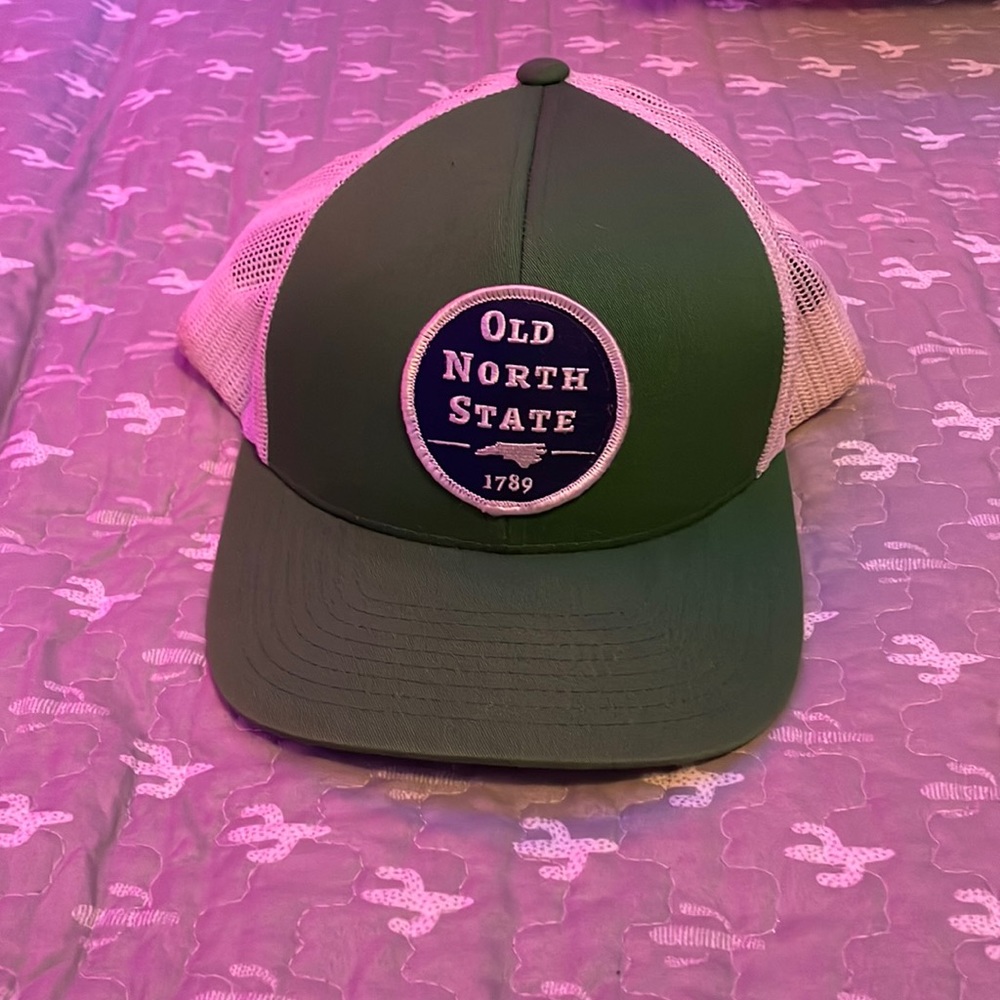 old north state,adult one size,green:)